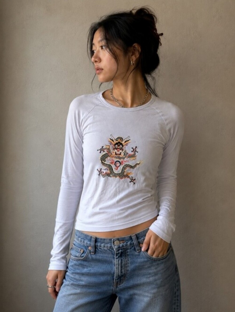 VIVIENNE TAM ICONIC VINTAGE EMBROIDERED DRAGON GRAPHIC Y2K TOP